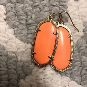 Kendra Scott dangle earrings
